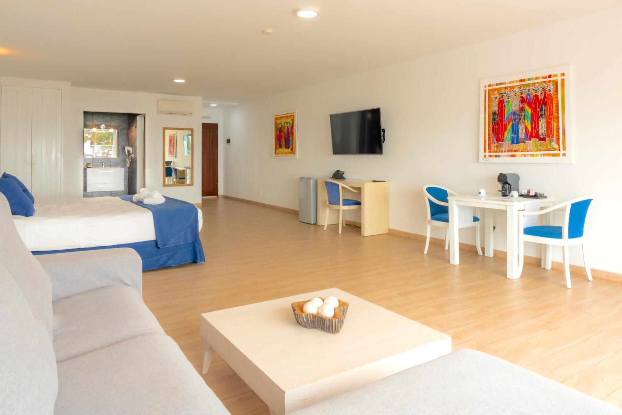 סנטה מריה Hotel Livvo Budha Beach מראה חיצוני תמונה